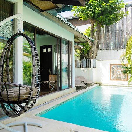 Artemis Villa Hotel Семиньяк Экстерьер фото